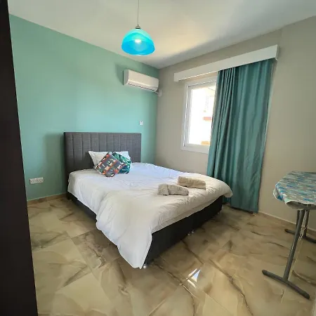 Apartment Wake Up To Stunning Sea Views Every Day In Our 2 Bedroom *