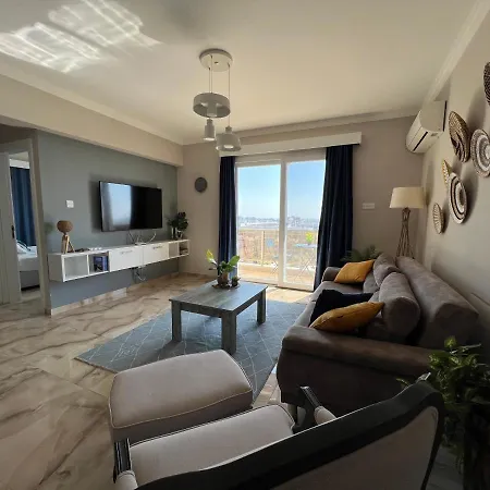 Apartment Wake Up To Stunning Sea Views Every Day In Our 2 Bedroom *